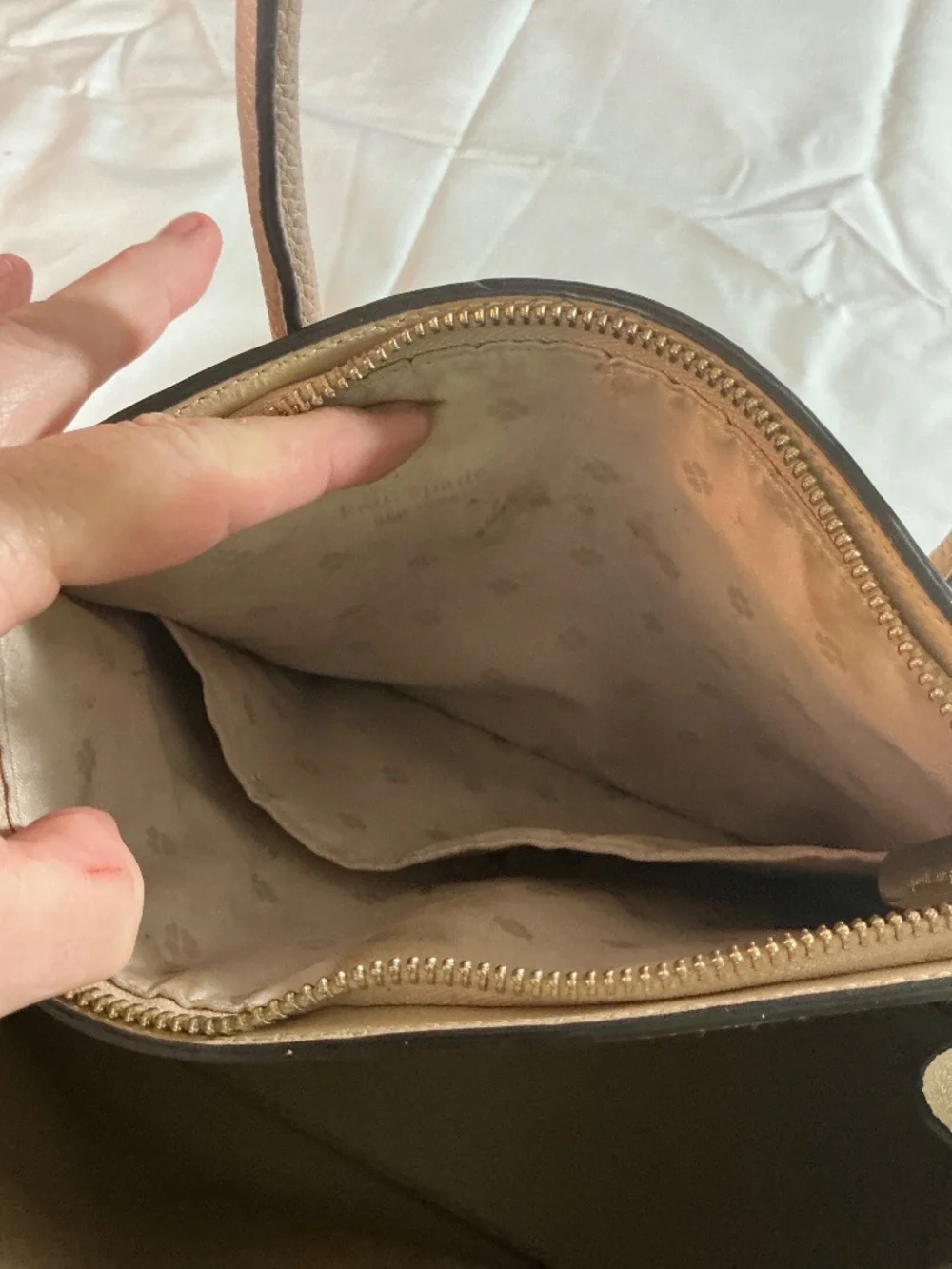 Kate Spade satchel w storage bag